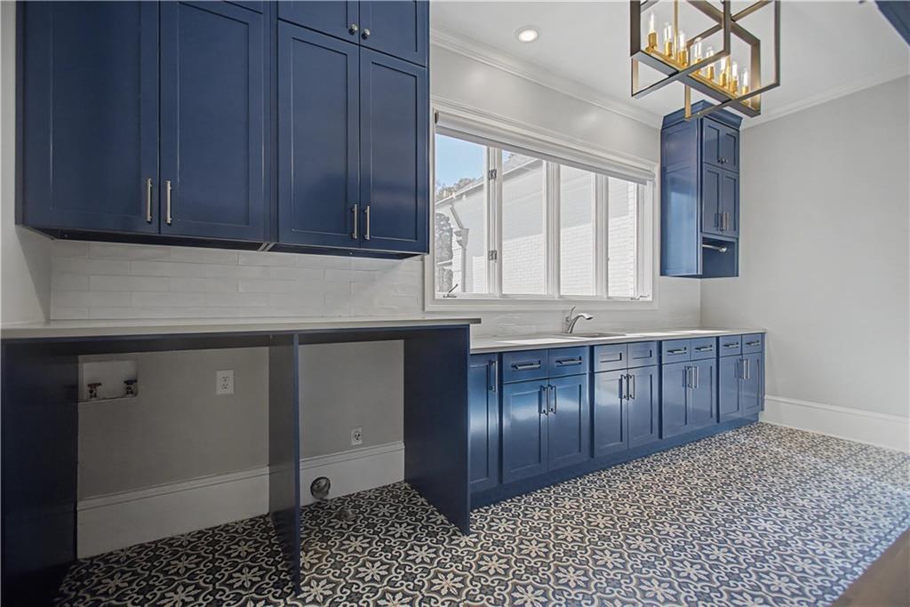 1445 Hillside Drive Southwest Grayson, GA 30017 - Photo 27 of 85