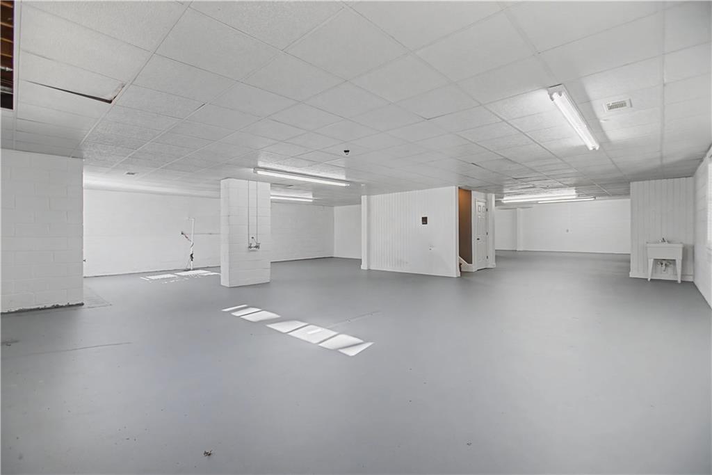 1445 Hillside Drive Southwest Grayson, GA 30017 - Photo 69 of 85 a view of a garage