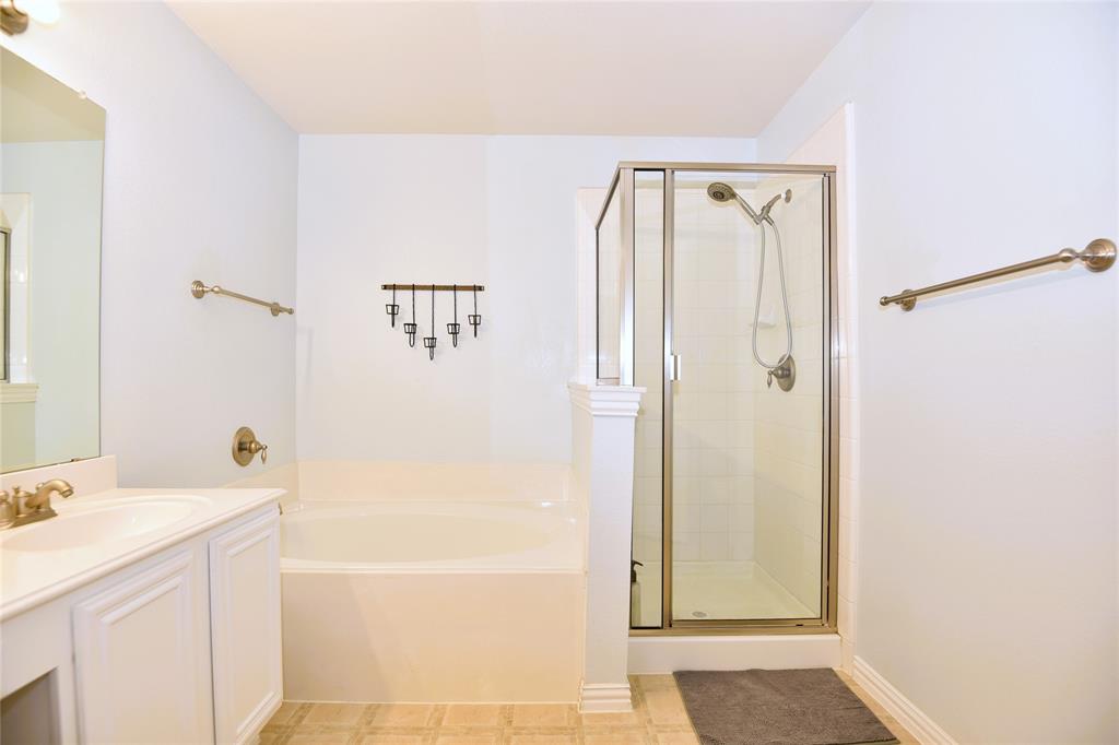 2505 Durango Ridge Drive Bedford, TX 76021 - Photo 14 of 23 Gallery Image 14