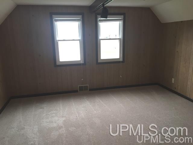 E5264 Sunset Road Ironwood, MI 49938 - Photo 13 of 18