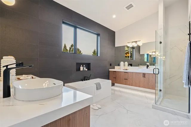 $3,998,000 | 2423 129th Avenue Southeast, Bellevue, WA 98005