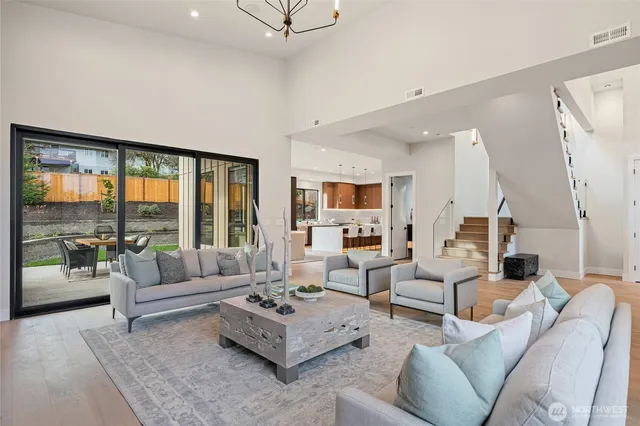 $3,998,000 | 2423 129th Avenue Southeast, Bellevue, WA 98005