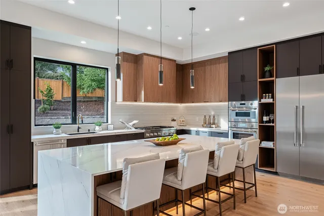 $3,998,000 | 2423 129th Avenue Southeast, Bellevue, WA 98005