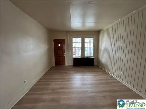 $1,495 | 222 Clearfield Street, Freemansburg, PA 18017