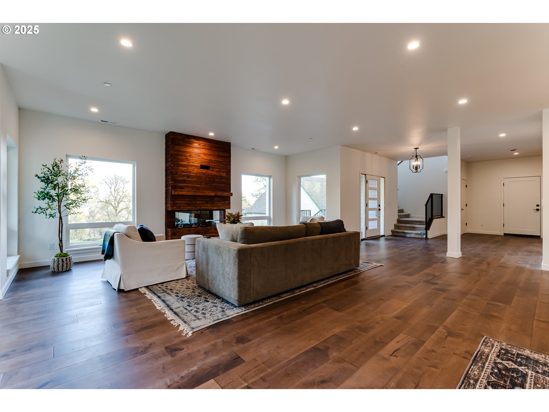 2240 West 25th Place Eugene, OR 97405 - Photo 15 of 48