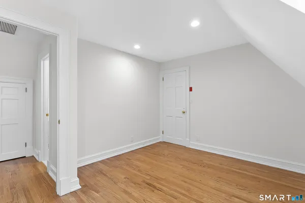 $7,950 | 249 Main Street, Unit 1, Fairfield, CT 06890