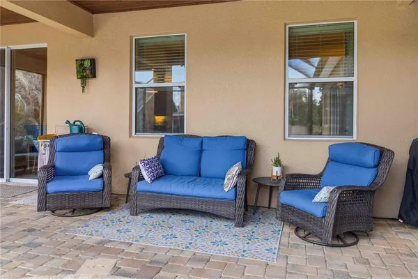 $599,000 | 5113 Sanderling Ridge Drive, Lithia, FL 33547