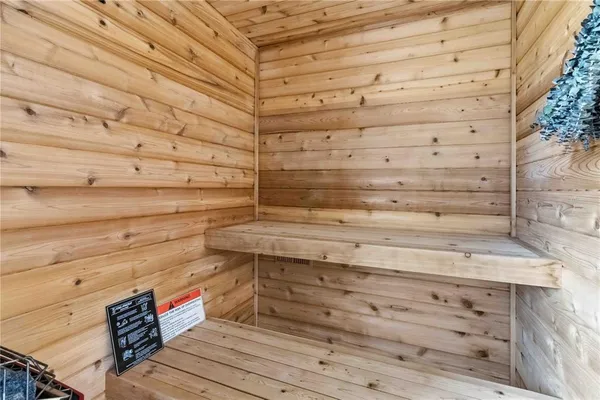 $599,000 | 5113 Sanderling Ridge Drive, Lithia, FL 33547