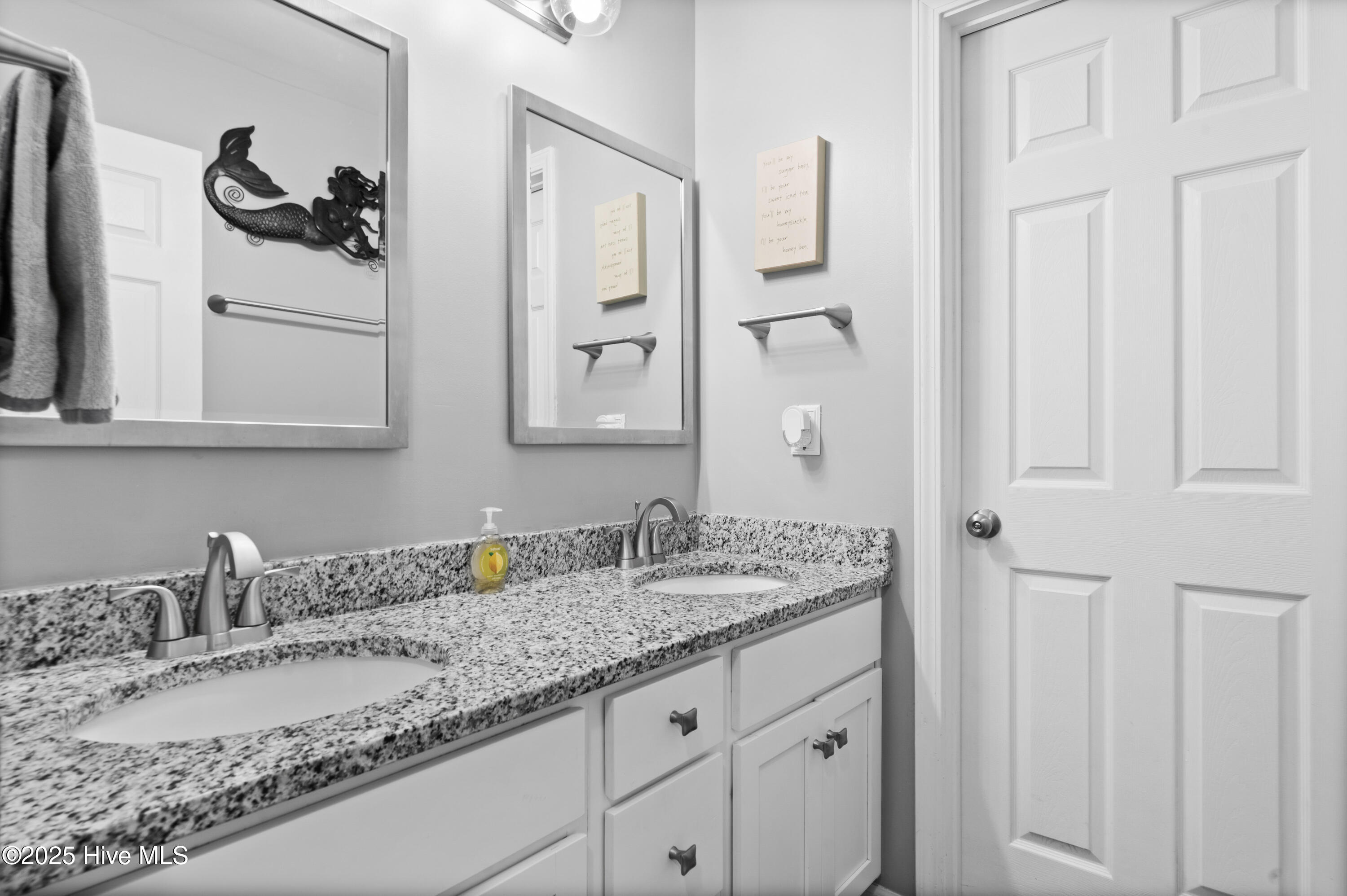 305 North Topsail Drive, Unit 25 Surf City, NC 28445 - Photo 15 of 27 34-DSC07197