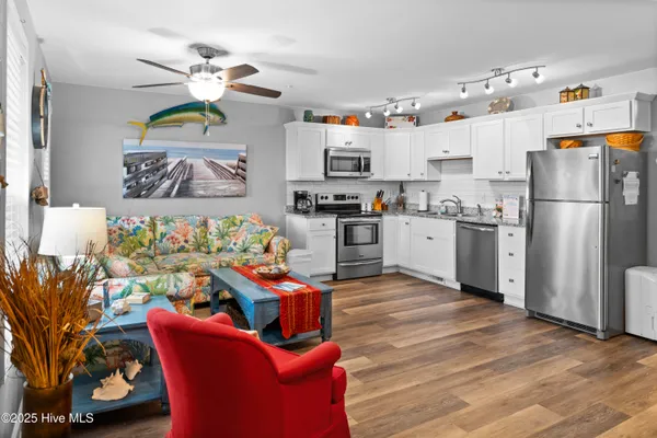 $395,000 | 305 North Topsail Drive, Unit 25, Surf City, NC 28445