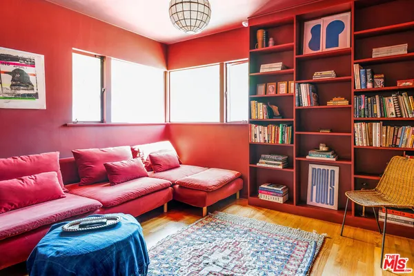 $10,000 | 1975 Micheltorena Street, Los Angeles, CA 90039