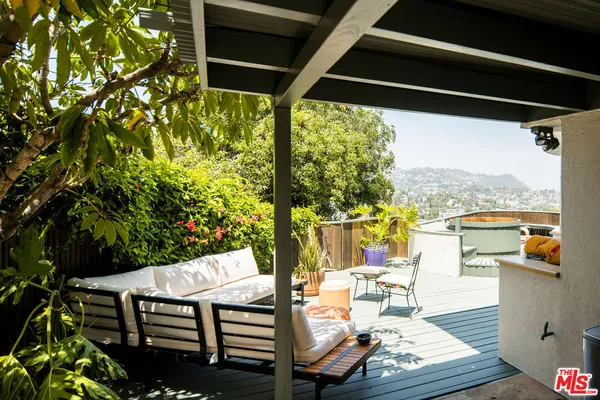 $10,000 | 1975 Micheltorena Street, Los Angeles, CA 90039