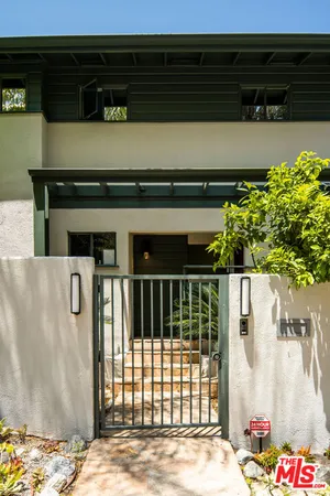 $10,000 | 1975 Micheltorena Street, Los Angeles, CA 90039