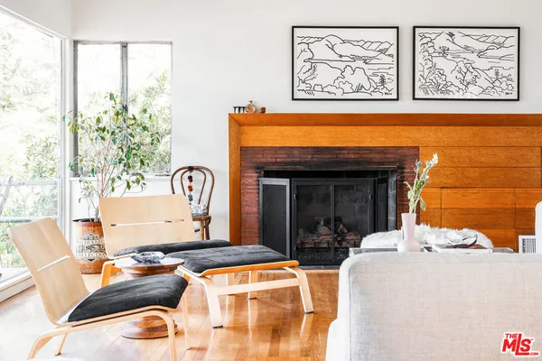 $10,000 | 1975 Micheltorena Street, Los Angeles, CA 90039