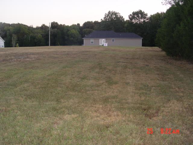 1360 McCool Road Lewisburg, TN 37091 - Photo 7 of 27 a view of a barn