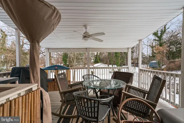 $3,600 | 3903 Whispering Lane, Falls Church, VA 22041