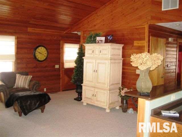 9140 New Liberty Road Walcott, IA 52773 - Photo 3 of 7 Gallery Image 3