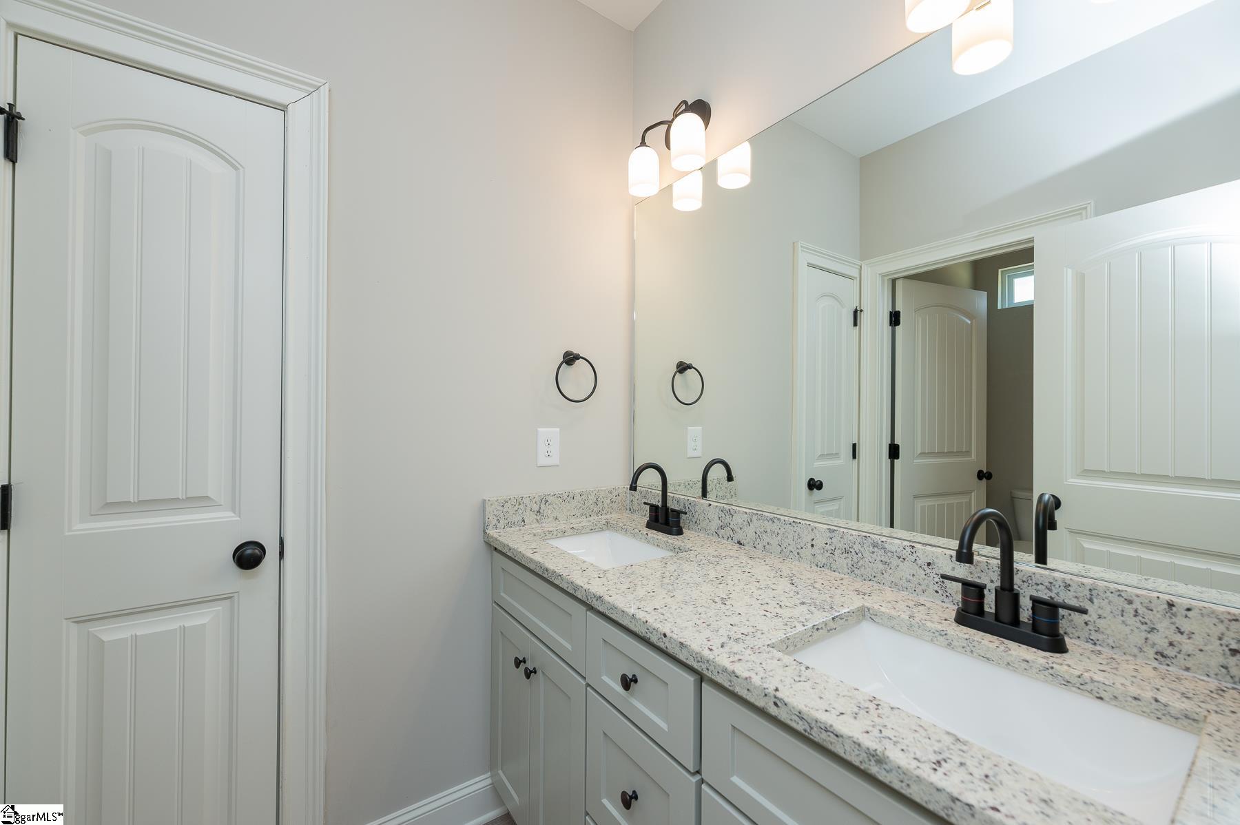 486 Hellams Road Gray Court, SC 29645 - Photo 27 of 32