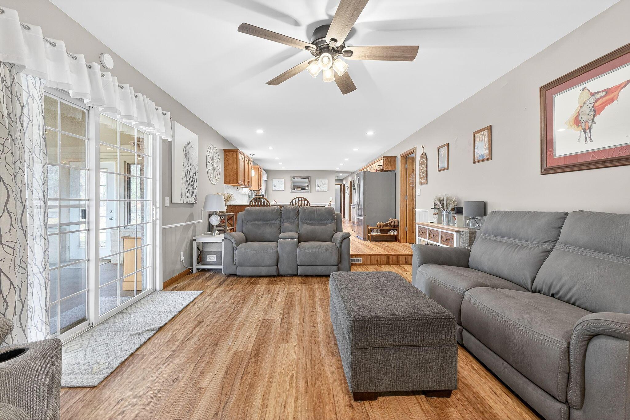 761 Claridon-Northern Road Caledonia, OH 43314 - Photo 51 of 103 761 Claridon Northern Road (Interior)-21