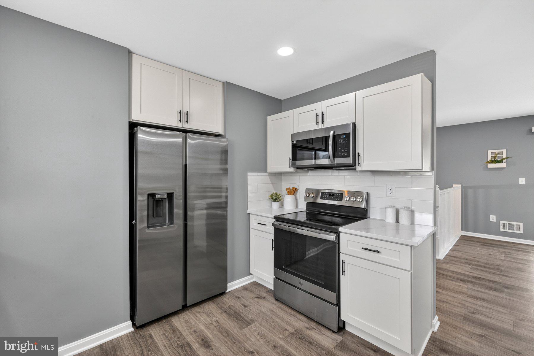 406 Silver Run Road Edgewater, MD 21037 - Photo 6 of 39