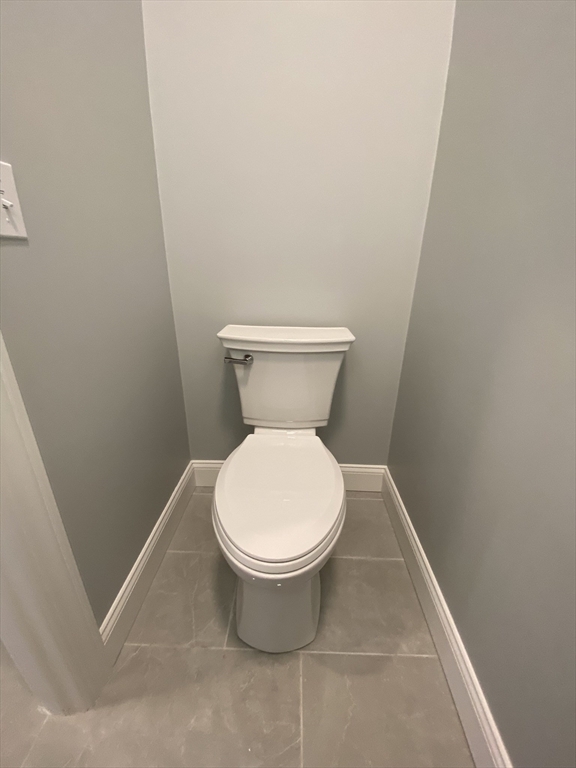 855 County Street, Unit 2 Attleboro, MA 02703 - Photo 8 of 27 a bathroom with a toilet