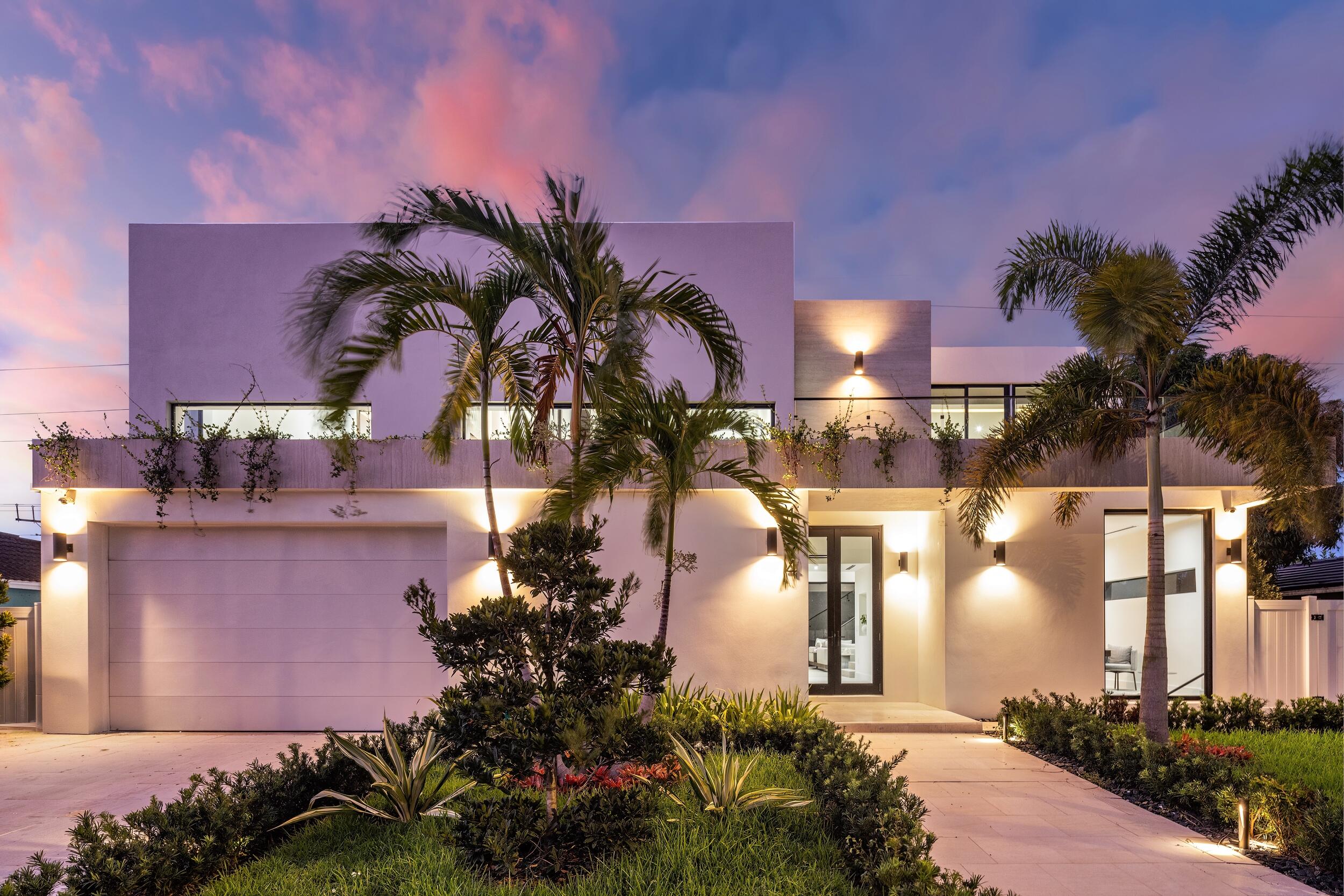 1174 Southwest 9th Avenue Boca Raton, FL 33486 - Photo 2 of 22 Twilight 37