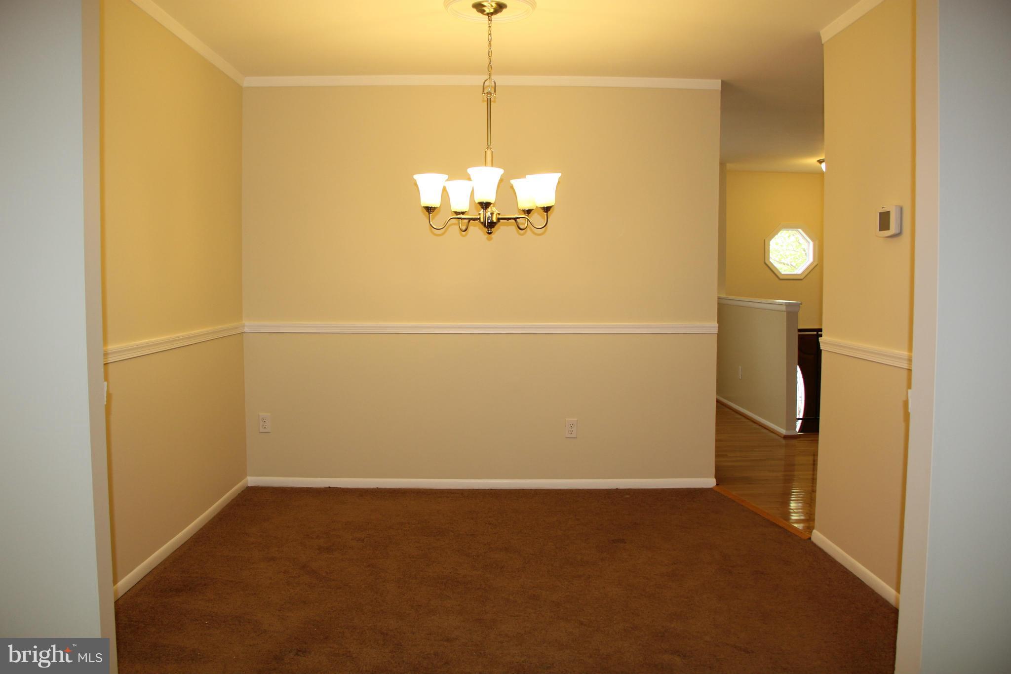2530 Vineyard Lane Crofton, MD 21114 - Photo 5 of 26 Dining Room