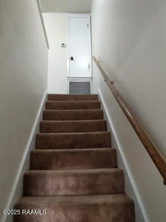$995 | 502 Chemin Metairie Road, Unit B, Youngsville, LA 70592