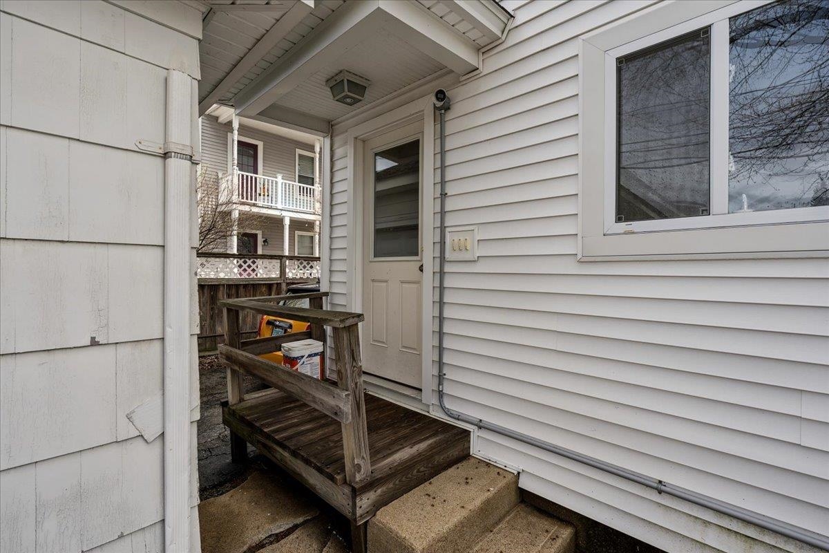 286 Coolidge Avenue, Unit 2 Manchester, NH 03102 - Photo 32 of 42