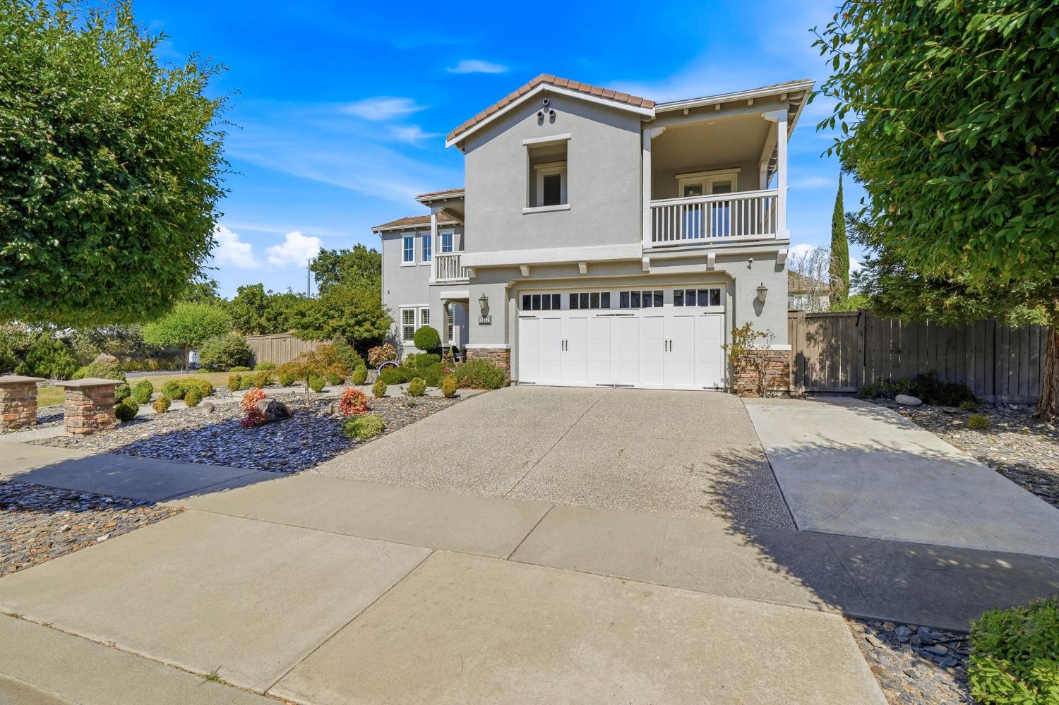 2632 Pipestone Loop Roseville, CA 95747 - Photo 3 of 66