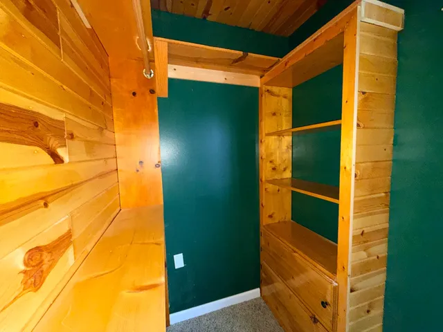 $129,900 | 1311 Whisper Way, Benton, IL 62812