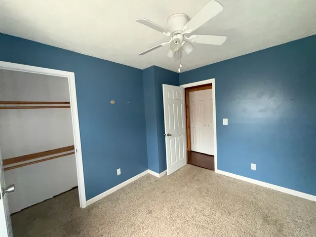 $129,900 | 1311 Whisper Way, Benton, IL 62812