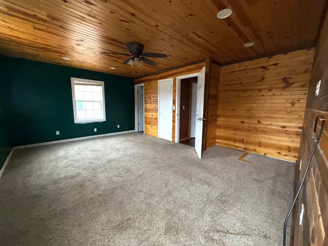 $129,900 | 1311 Whisper Way, Benton, IL 62812