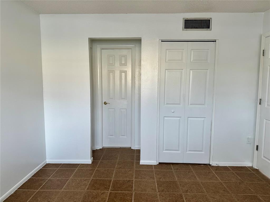 946 Lake Destiny Road, Unit E Altamonte Springs, FL 32714 - Photo 9 of 16