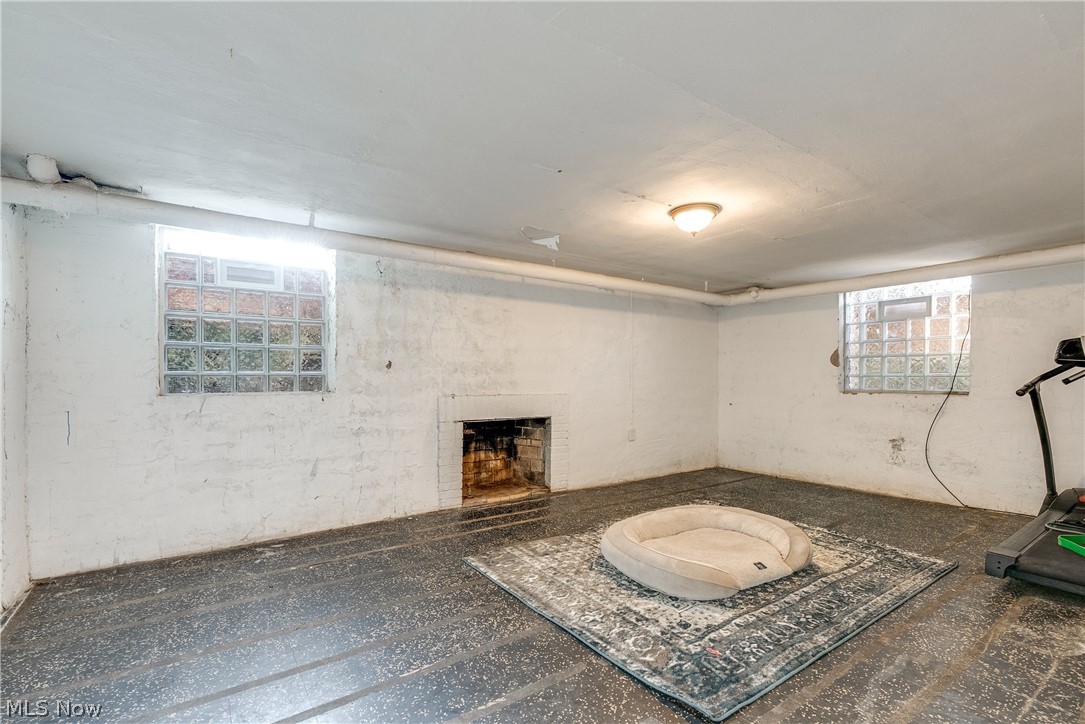 2199 Edgerton Road Cleveland, OH 44118 - Photo 23 of 25 Gallery Image 23
