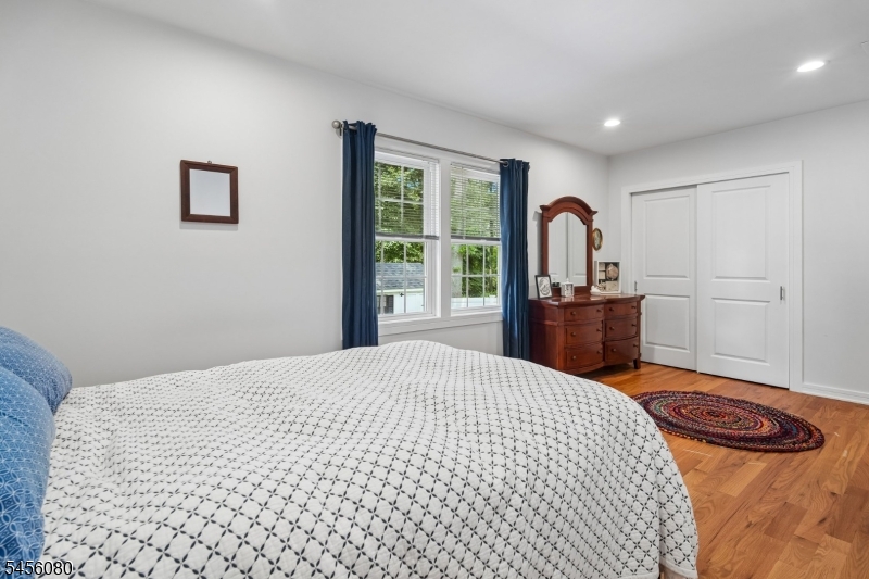 10 David Road Cedar Grove, NJ 07009 - Photo 19 of 36 Gallery Image 19