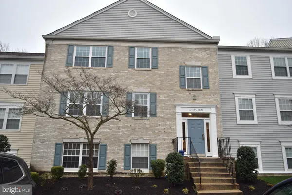 $2,100 | 12121 Chaucer Lane, Unit 12121, Woodbridge, VA 22192
