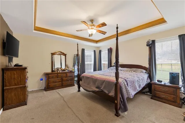 $295,000 | 607 West Haven Drive, Richmond, MO 64085