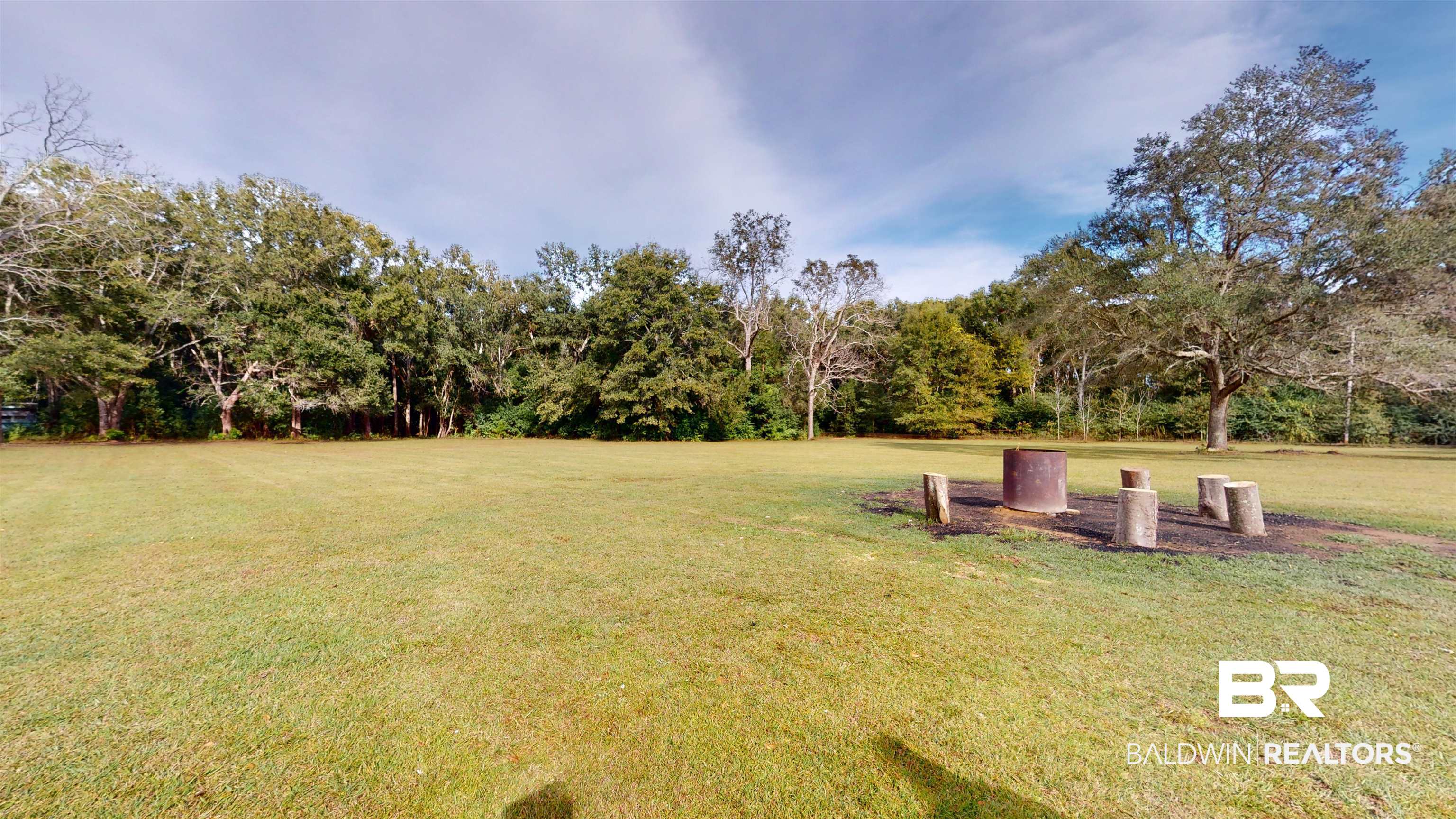 16641 County Road 26 Foley, AL 36535 - Photo 29 of 38 Fire Pit
