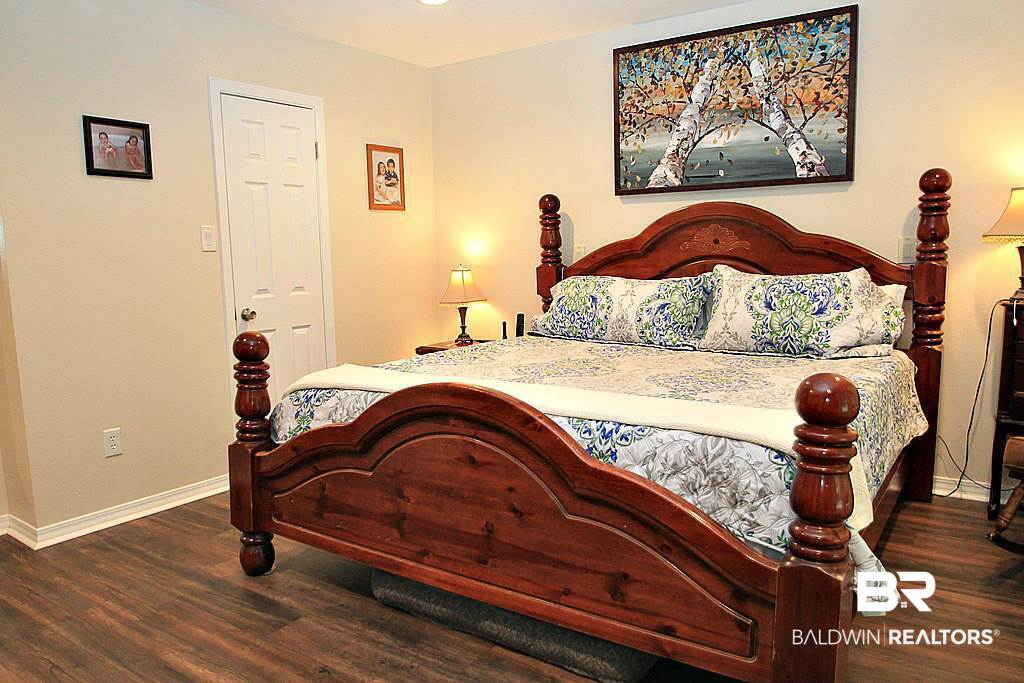 106 Winnetk Circle Daphne, AL 36526 - Photo 18 of 39 Master Bedroom