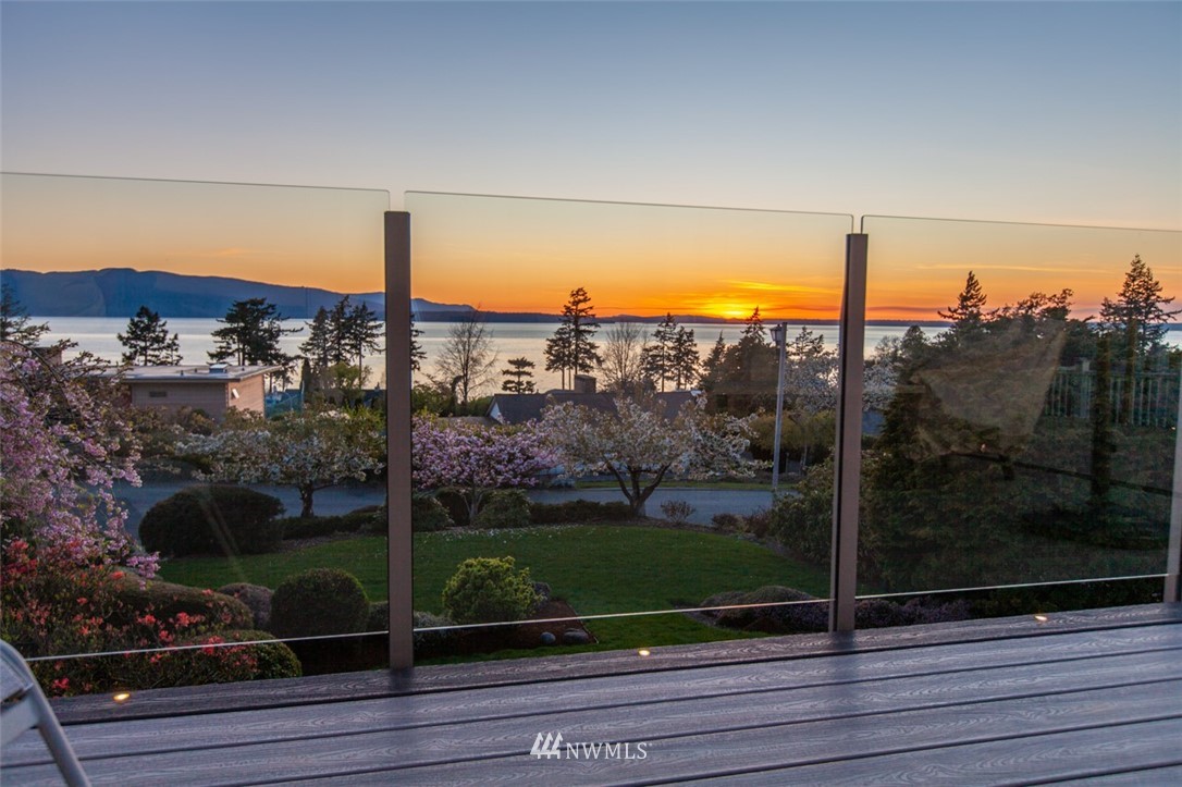 609 Briar Road Bellingham, WA 98225 - Photo 5 of 40 a view of a terrace
