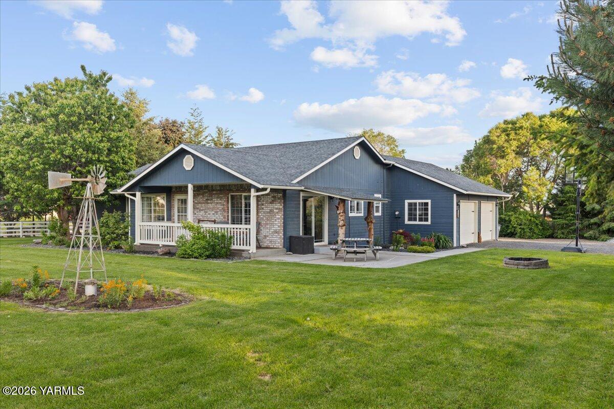 120 West Huntzinger Road Selah, WA 98942 - Photo 30 of 43 15-IMGL1080