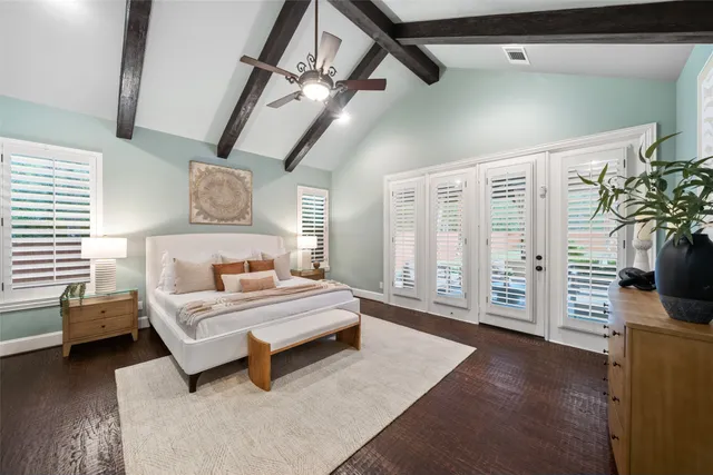 $1,500,000 | 7 Moatwood Court, The Woodlands, TX 77382