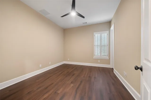 $1,500,000 | 7 Moatwood Court, The Woodlands, TX 77382