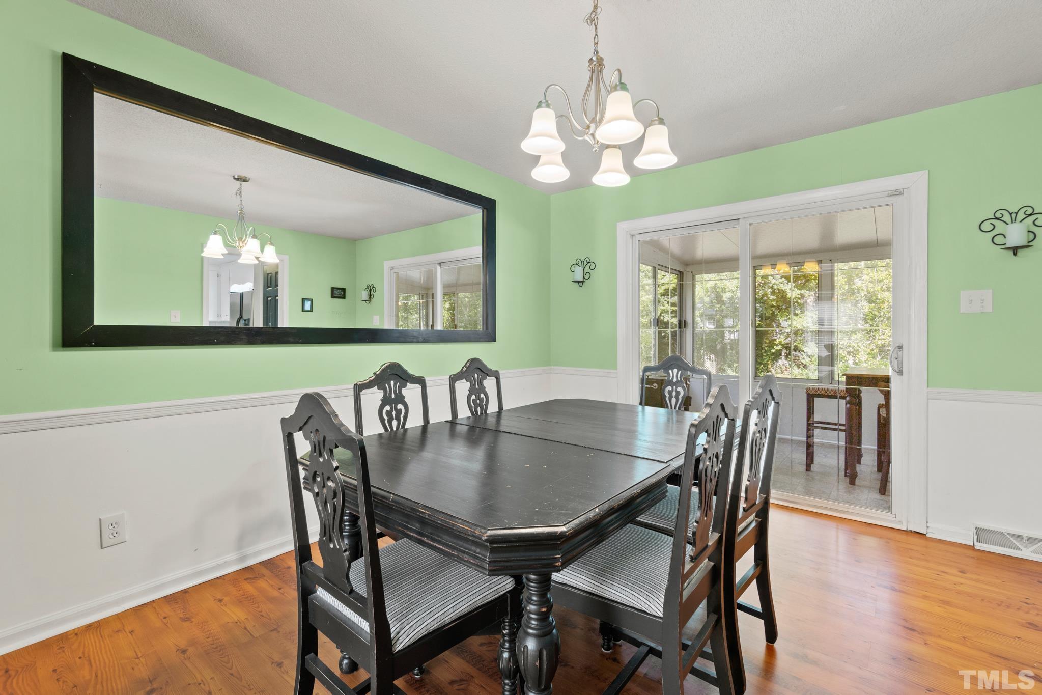 5305 Old Forge Circle Raleigh, NC 27609 - Photo 8 of 24