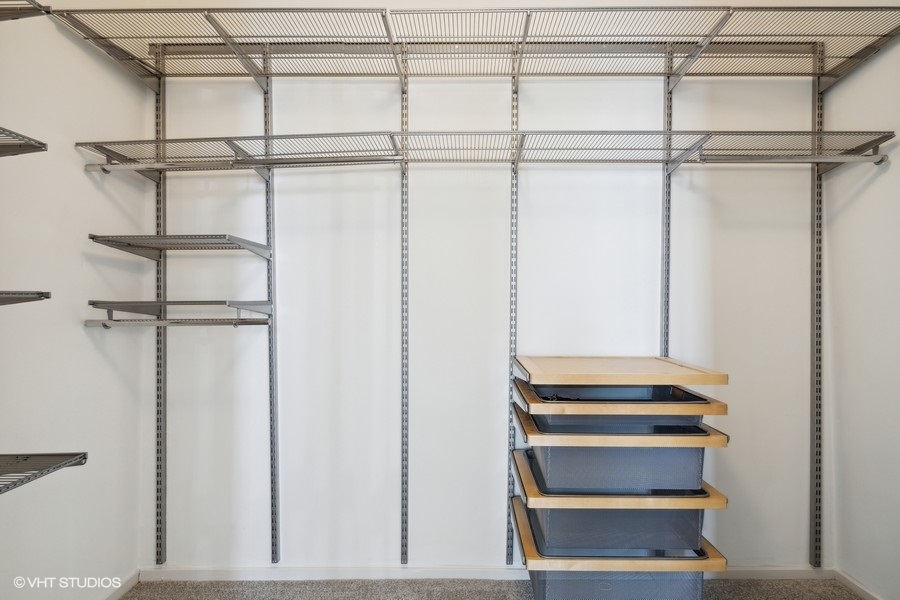 1201 West Adams Street, Unit 701 Chicago, IL 60607 - Photo 21 of 29 a view of an empty walk in closet