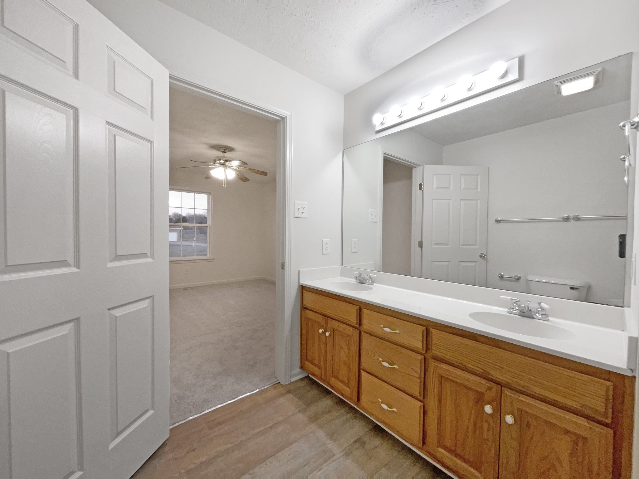 4396 Logan Road Chapel Hill, TN 37034 - Photo 8 of 17 Gallery Image 8