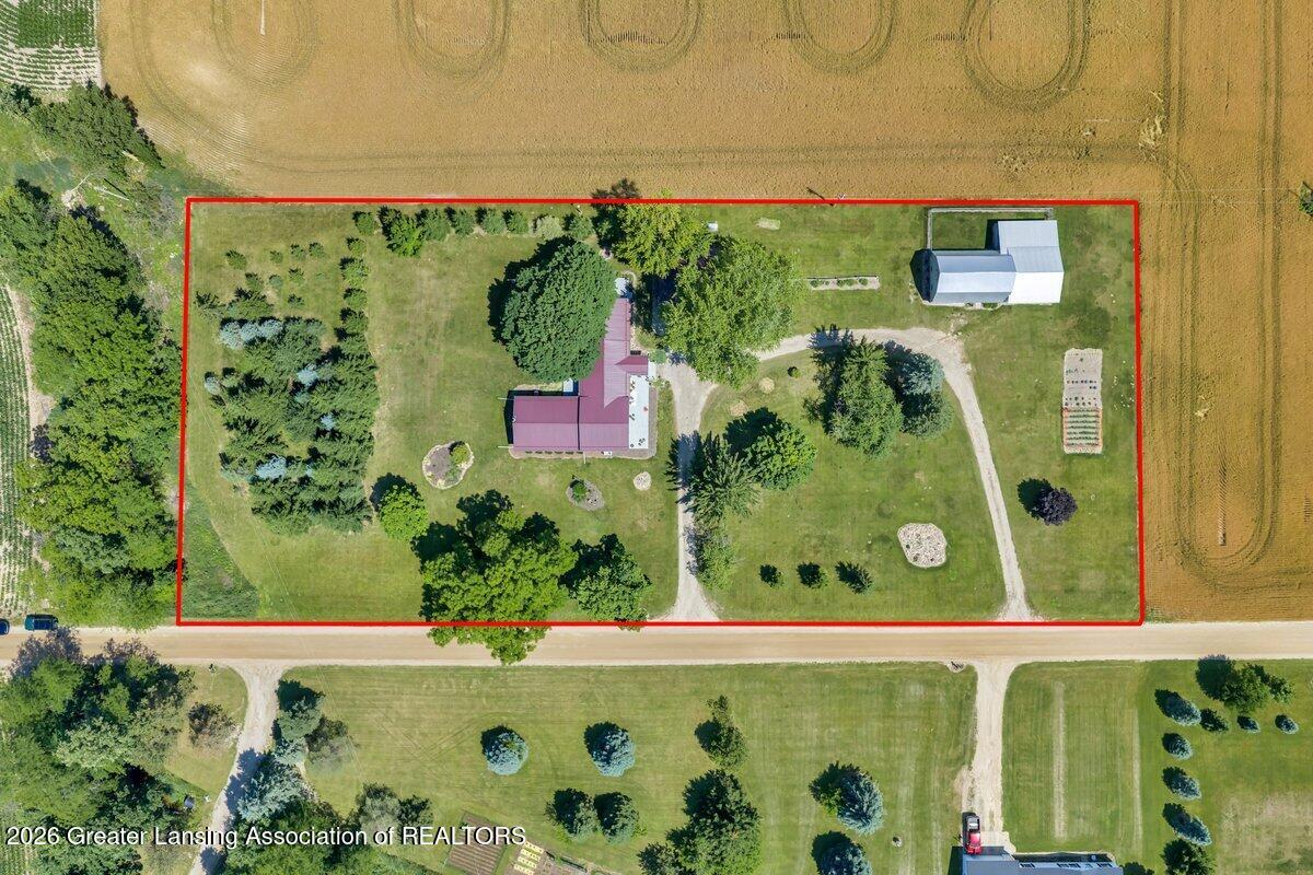 2234 West Taft Road Perrinton, MI 48871 - Photo 2 of 37 dji_fly_20260628_120716_0078_17826687958
