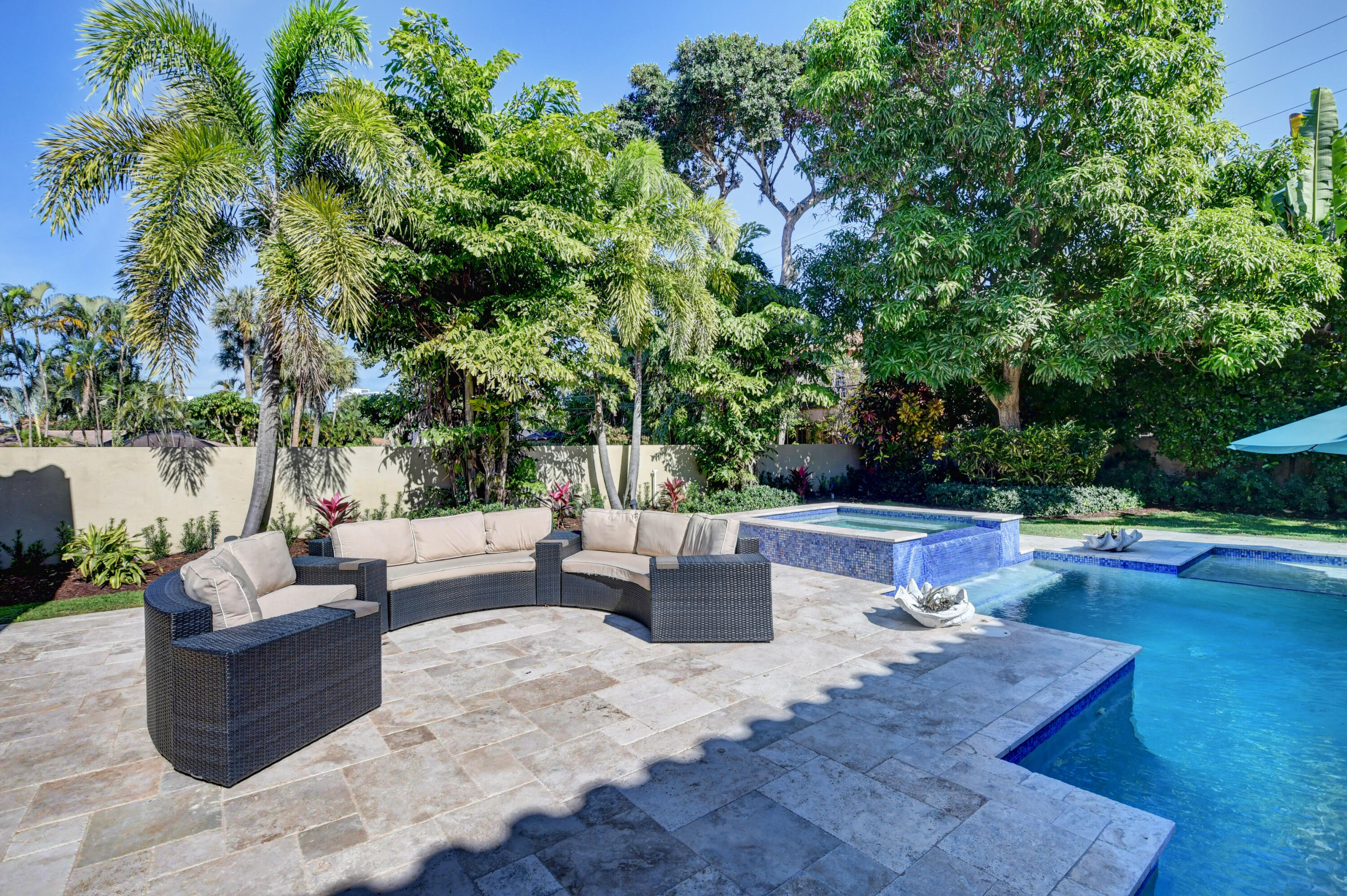 1130 Spanish River Road Boca Raton, FL 33432 - Photo 36 of 59 DSC_2988_89_90_91_92