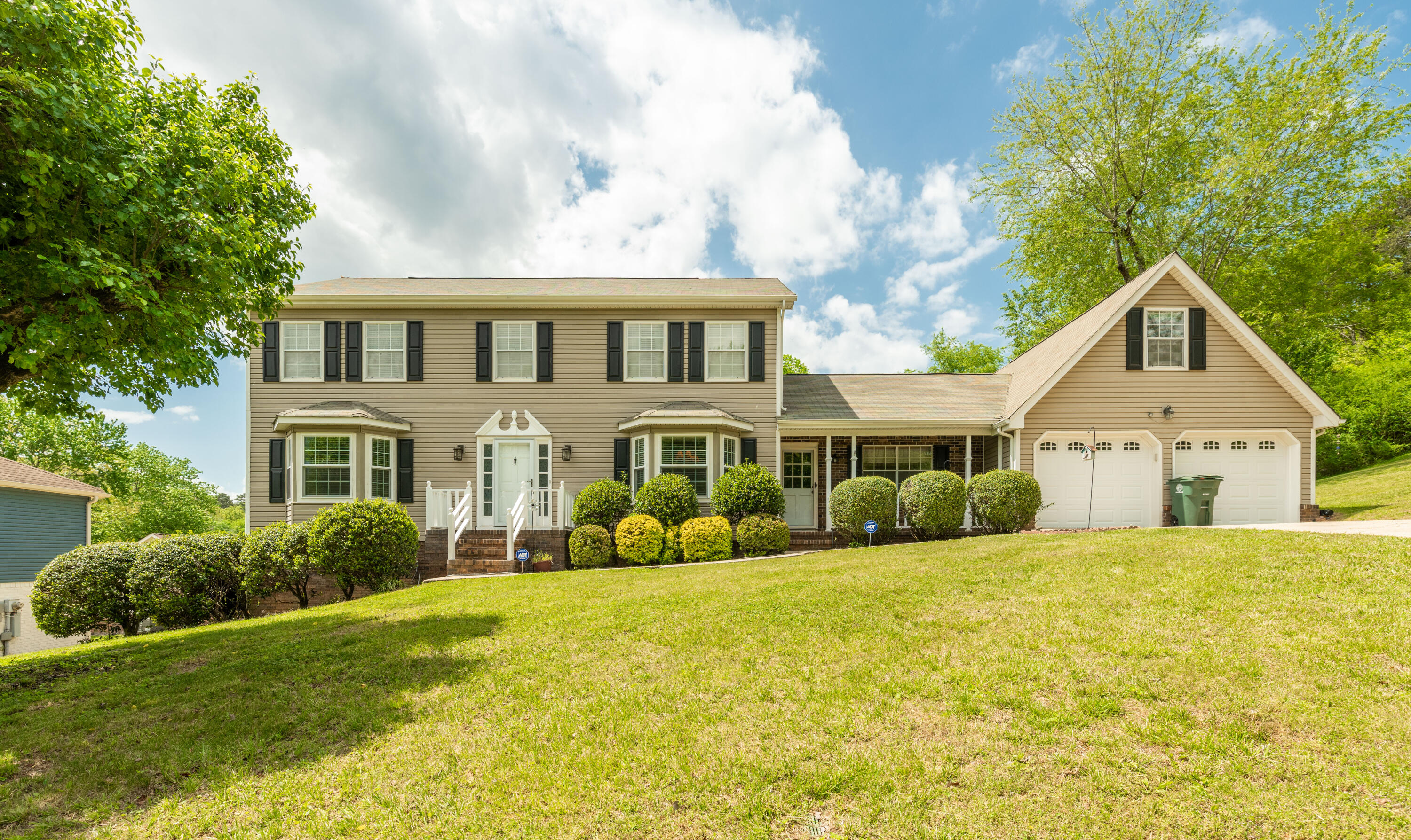 1703 Little Ridge Road Hixson, TN 37343 - Photo 2 of 53 1703 Little Ridge Road